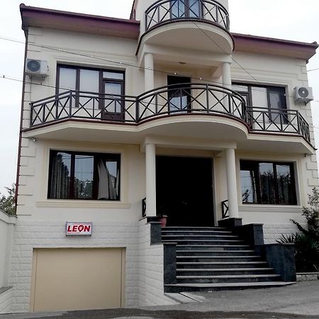 Hotel Leon Tiflis Exterior foto